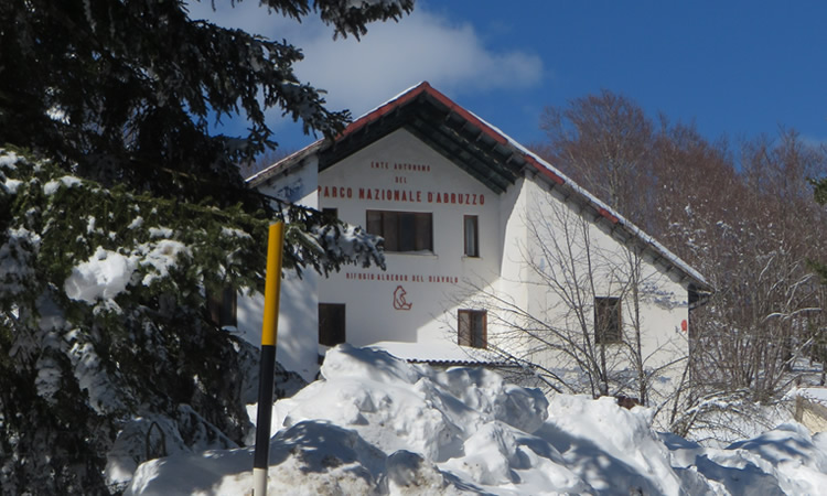 rifugio del diavolo in inverno